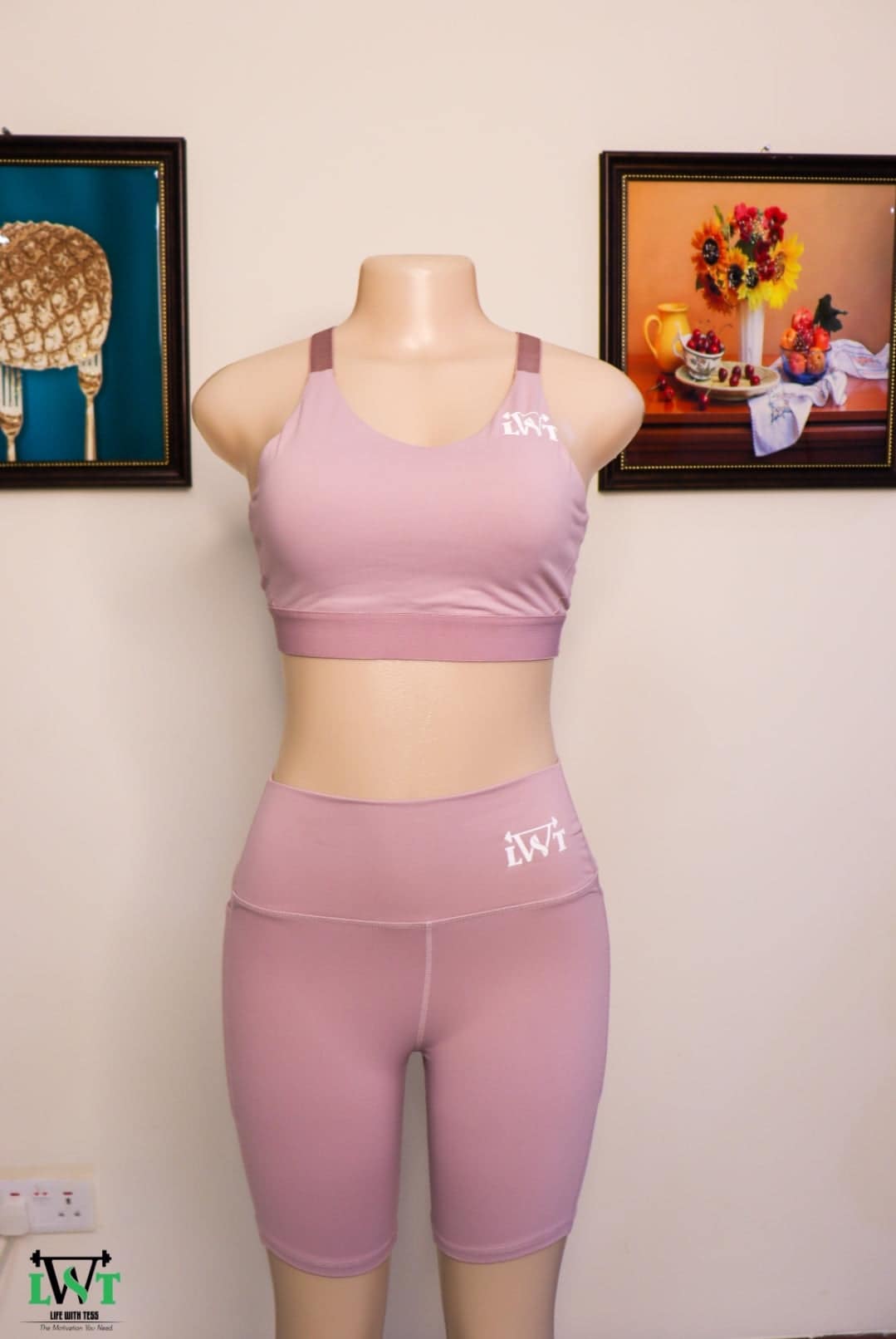 𝐋𝐖𝐓 𝐒𝐡𝐨𝐫𝐭 𝐬𝐞𝐭